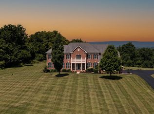 15197 Carver Ct, Waterford, VA 20197