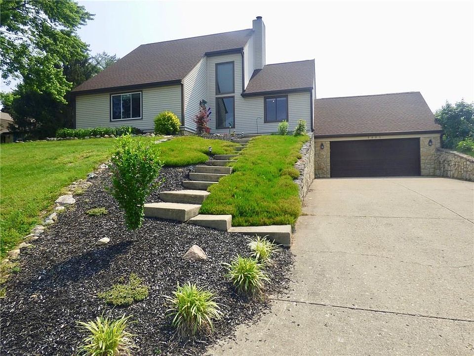 1st image of 5995 Oak Hill Dr W