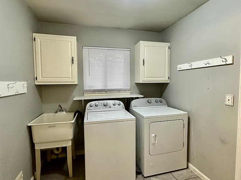 3589 Wakefield Dr — Photo 17