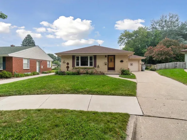3668 South Quincy COURT, Milwaukee, WI 53207