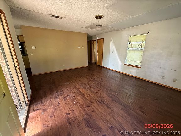 5th image of 1209 W Kiamichi St