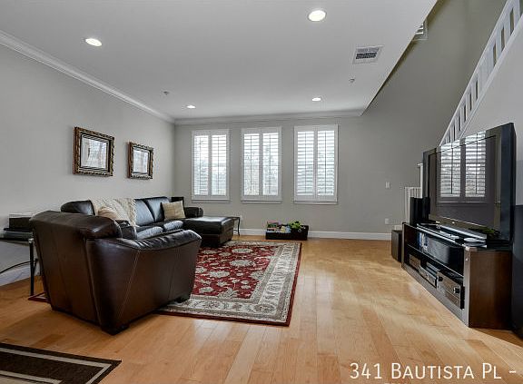 3rd image of 341 Bautista Pl #0