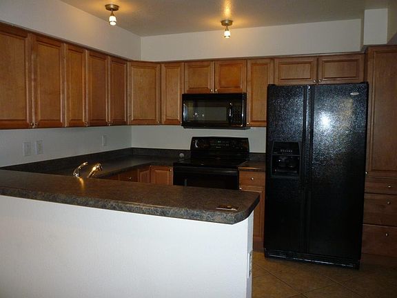 3rd image of 1717 E Union Hills Dr Unit 1071