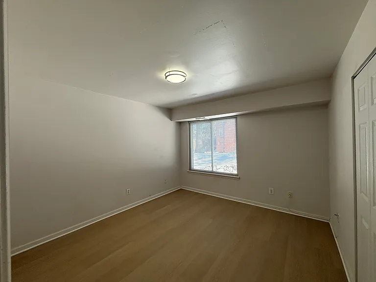 4705 Tecumseh St #102 — Photo 20