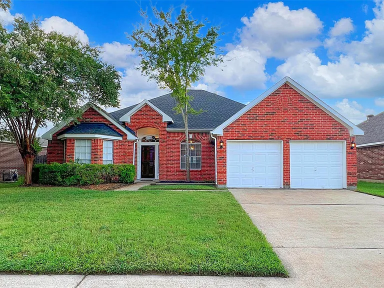 14515 Bradford Colony Dr — Photo 1