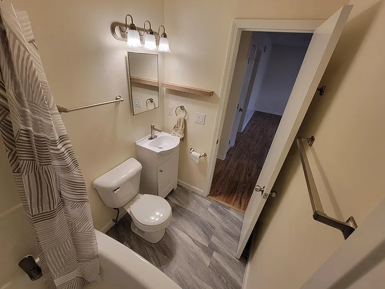 2602 S Bryan St — Photo 9