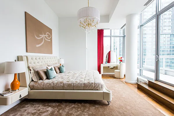 Sold by Compass | media 6