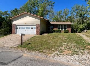 1269 New Towne Rd, Arnold, MO 63010