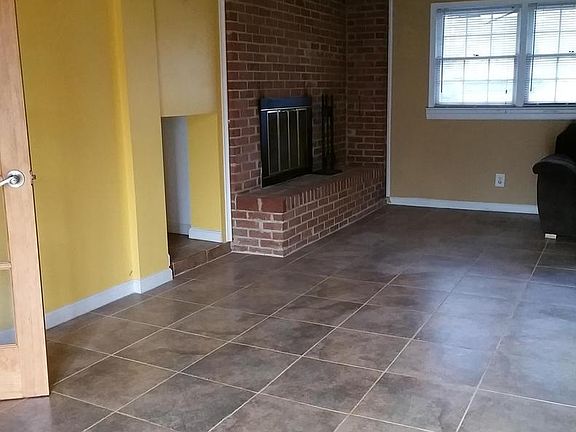 5th image of 8607 Antioch Cir