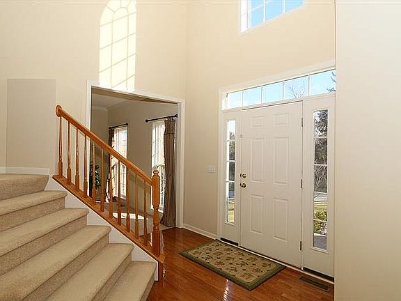 4th image of 6730 Jennifer Lynn Dr