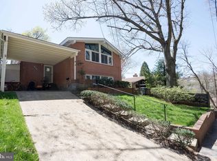 4848 7th St S, Arlington, VA 22204