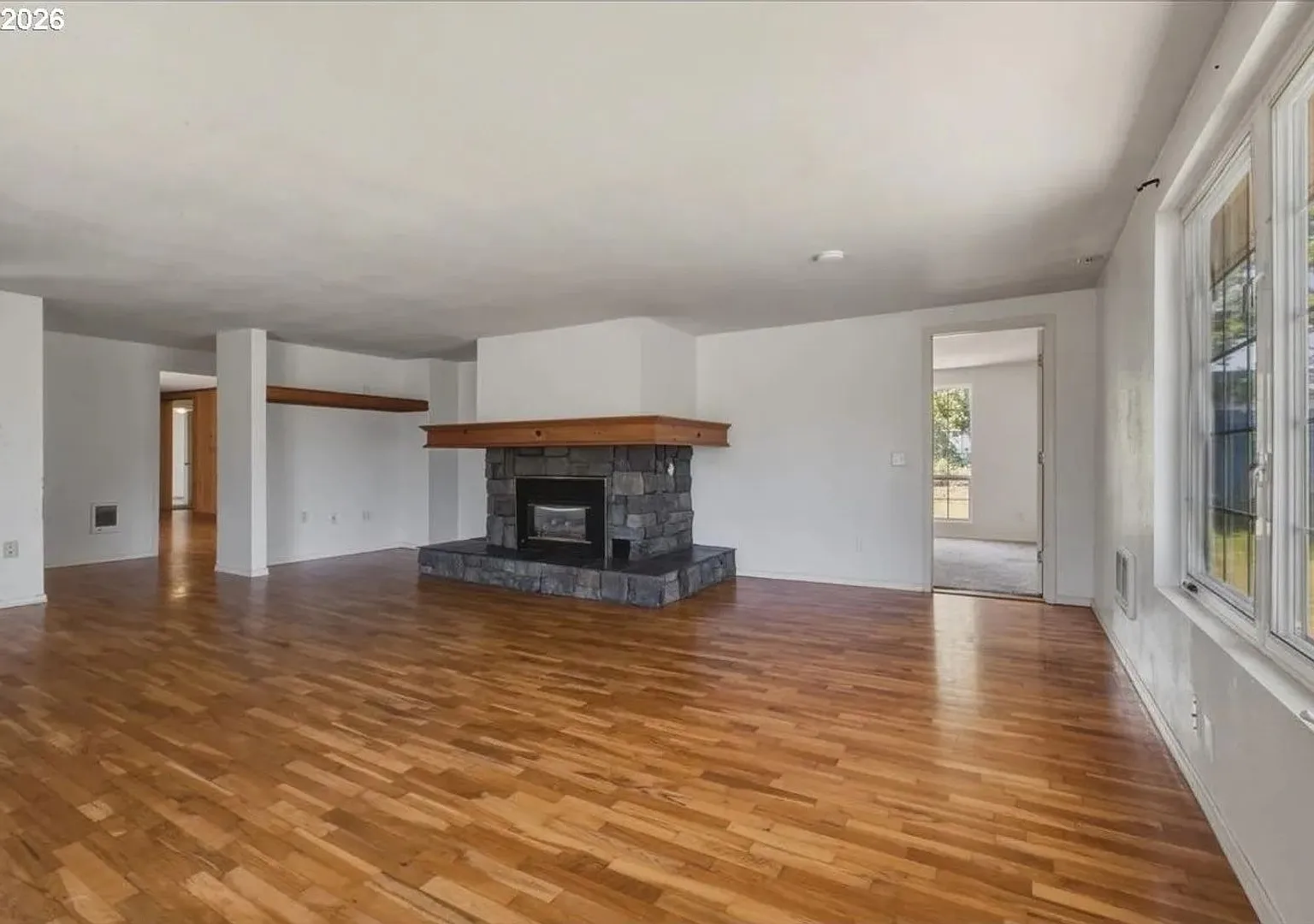 3 Bedroom 2 bath home — Photo 2