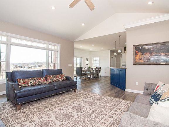 3rd image of 15094 Swiss Wood Ct