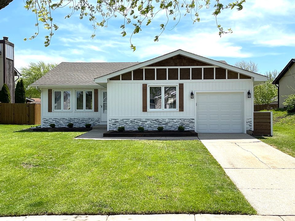 1st image of 13909 Rockbluff Way