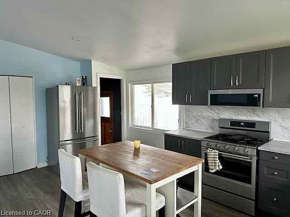 2nd image of 126 Lilacside Dr