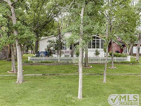 1st image of 1011 Kiowa Dr W