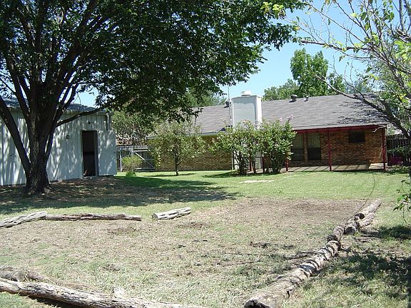 5th image of 5009 Brookview Dr