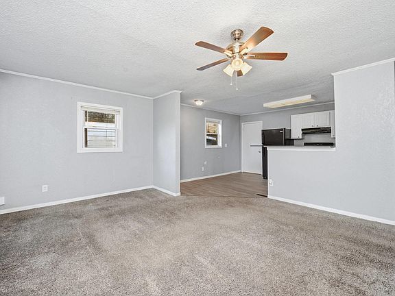 4th image of 3128 Indian Rd