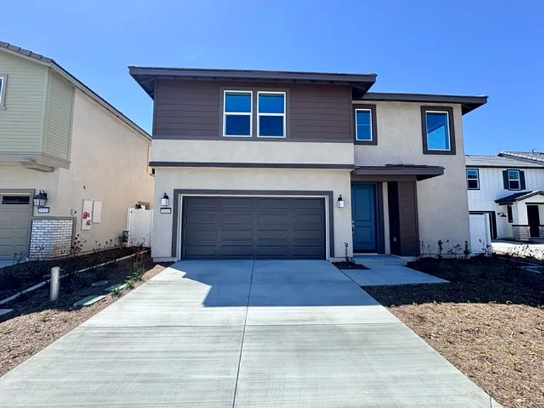 30045 Sunset Pier Dr — Photo 1