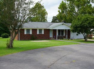 187 Patrick Rd, Hattiesburg, MS 39401