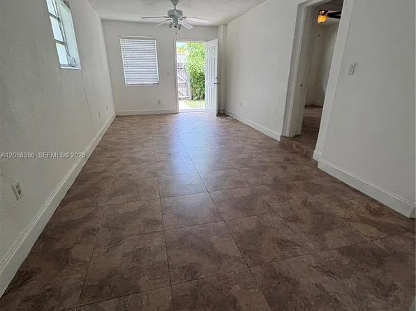 410 Pinecrest Dr #2, Miami, FL 33166