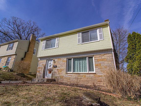 2nd image of 1333 Sylvan Ave SE
