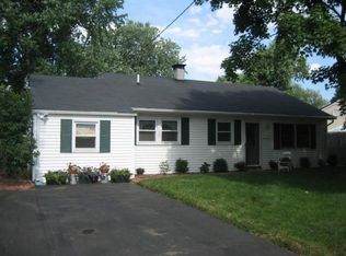 2 Plymouth Ave W, Groton, CT 06340
