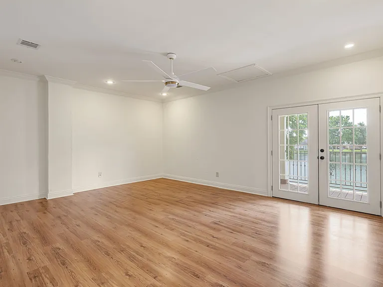 105 Woodbine Dr — Photo 34