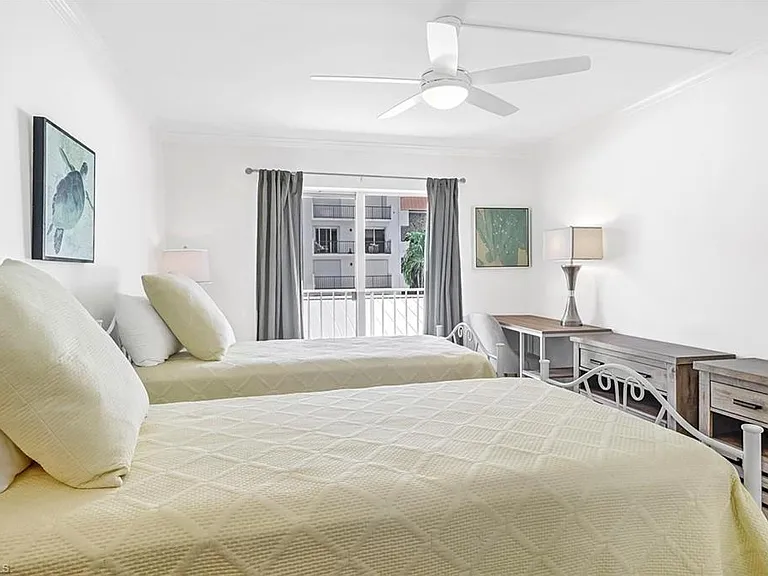 3000 Gulf Shore Blvd N #213 — Photo 29