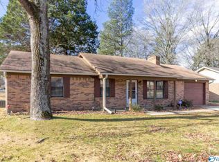 1717 Saginaw Ln SW, Decatur, AL 35603