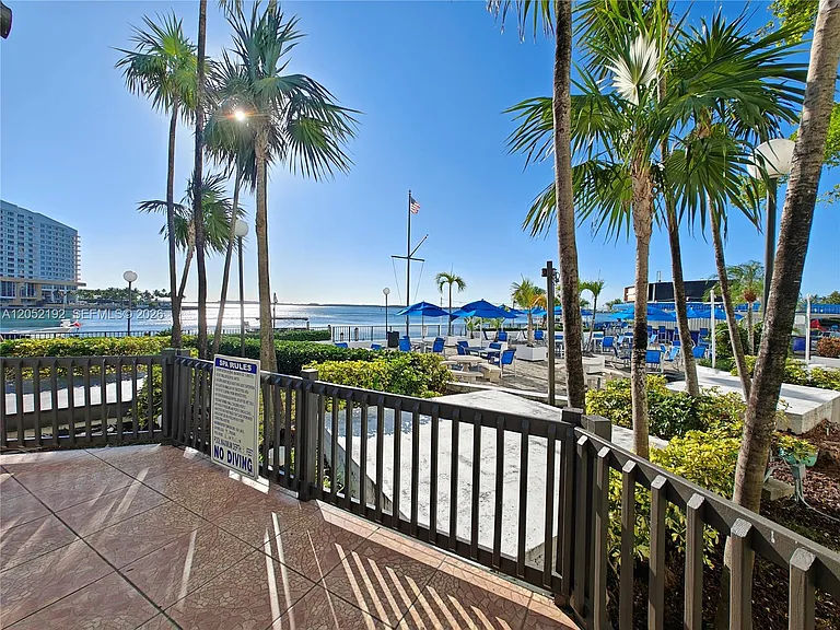 825 Brickell Bay Dr #350 — Photo 15