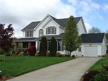 3 Carriage Ln photo 1