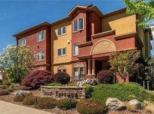 113 E Raymond St #1A, Chelan, WA 98816