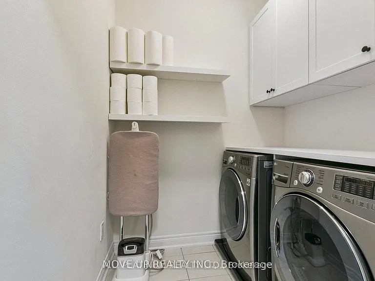 32 Kingsville Ln — Photo 23