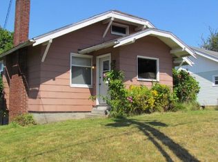 1311 Lakeway Dr, Bellingham, WA 98229