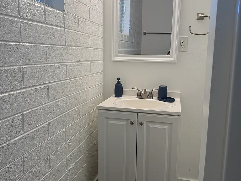 428 Reizen Dr — Photo 10