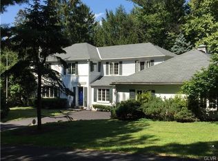 138 Pine Top Trl, Bethlehem, PA 18017