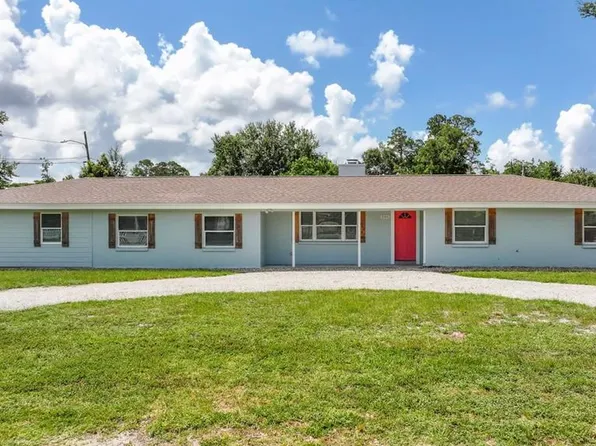 604 10th St, Port Saint Joe, FL 32456