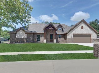 5117 Colorado Blvd, North Richland Hills, TX 76180