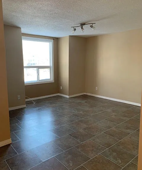 2713 15th Ave #1 — Photo 5