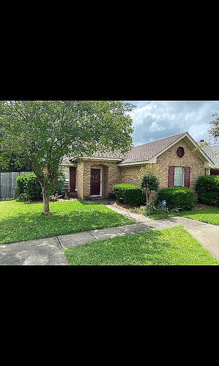 1st image of 8228 Royal Oak Ct