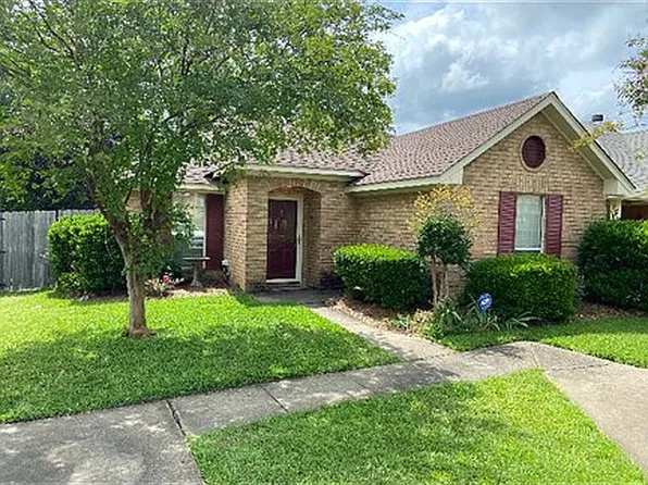 8228 Royal Oak Ct, Montgomery, AL 36117