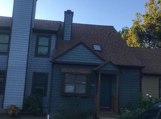 554 Whitcover Cir, Charlottesville, VA 22901