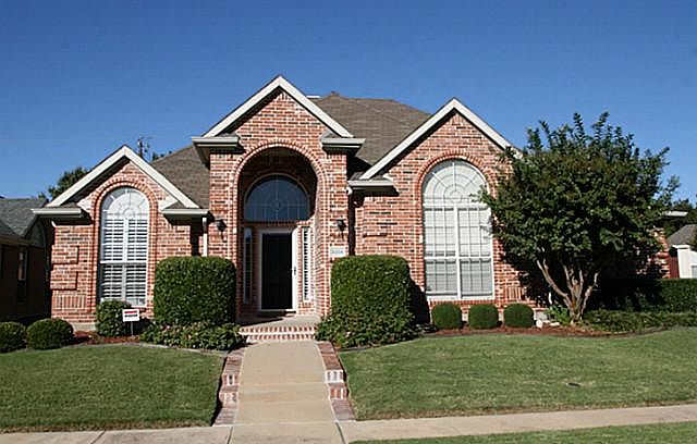 1st image of 3204 Brentwood Dr