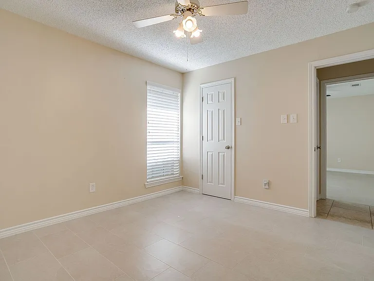4013 Timberidge Dr — Photo 8