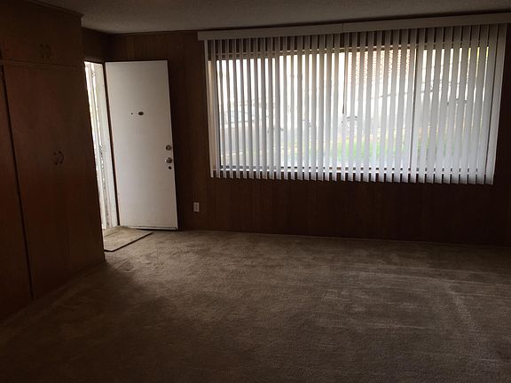 3rd image of 2717 Via Paseo