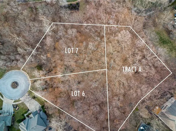 6111-6113 Persimmon Ct, Kansas City, MO 64152