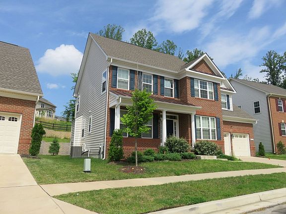 3rd image of 3010 Winterbourne Dr