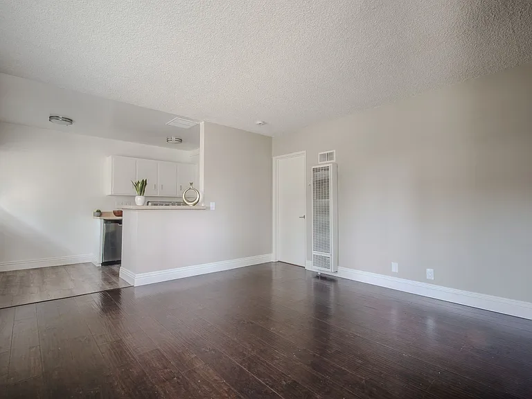 18891 Delaware Street — Photo 3