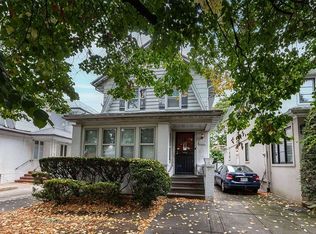 1717 E 26th St, Brooklyn, NY 11229